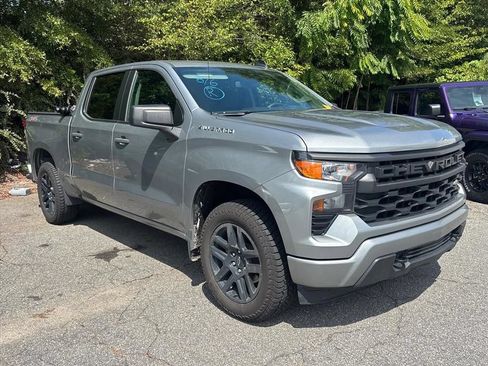 Used 2024 Chevrolet Silverado 1500 Custom AWD/4WD image 5