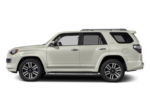 Used 2016 Toyota 4Runner Limited AWD/4WD image 3