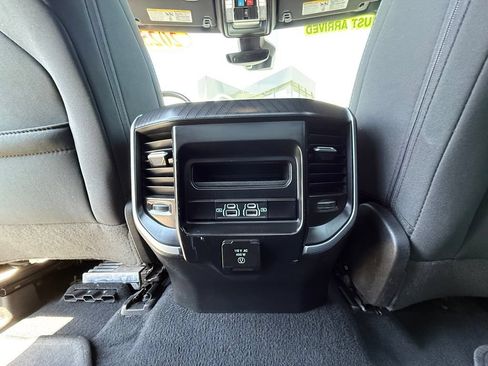 Used 2025 RAM 1500 Big Horn AWD/4WD image 35