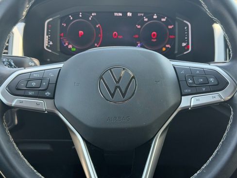Used 2022 Volkswagen Atlas Cross Sport SE AWD/4WD image 11