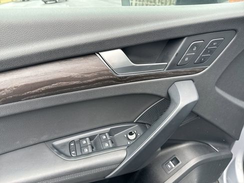 Used 2020 Audi Q5 2.0T Premium Plus w/ Premium Plus Package image 15