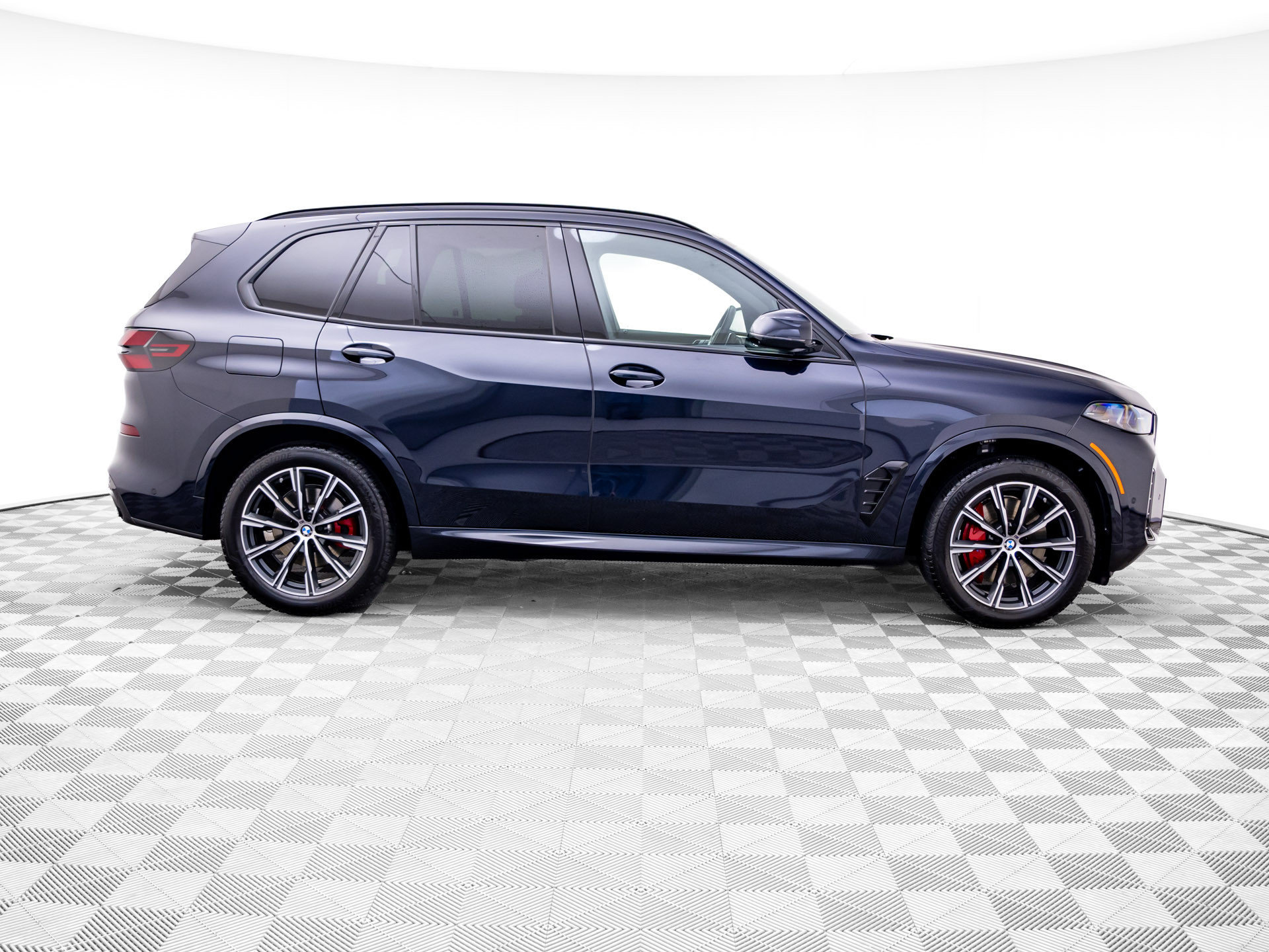 Used 2026 BMW X5 xDrive40i AWD/4WD image 6