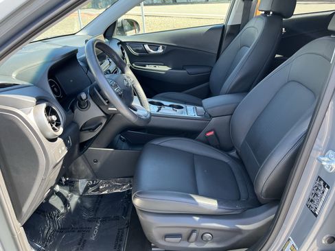 Certified 2023 Hyundai Kona Limited image 10