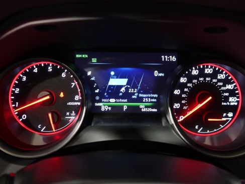 Used 2022 Toyota Camry XSE AWD/4WD image 21