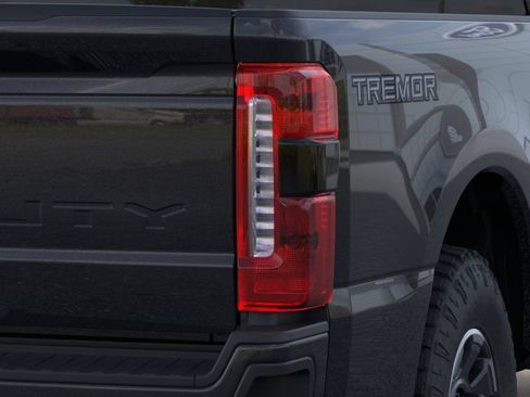 New 2026 Ford F250 Lariat w/ Tremor Off-Road Package AWD/4WD image 21