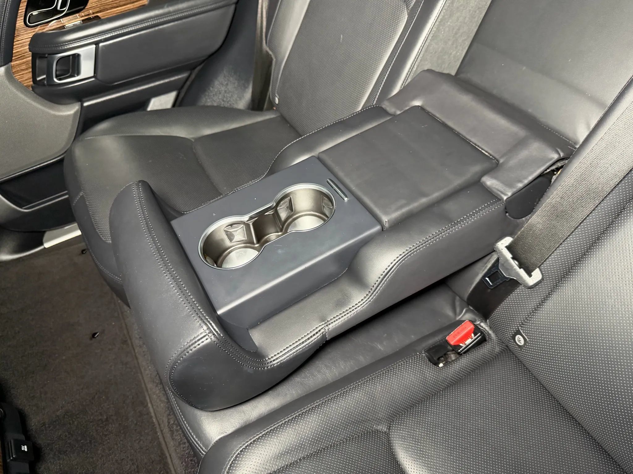 Used 2018 Land Rover Range Rover HSE AWD/4WD image 25