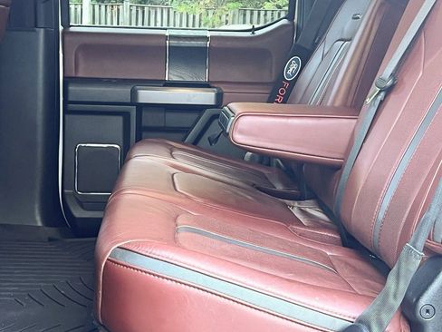 Used 2019 Ford F250 Platinum w/ Platinum Ultimate Package image 22