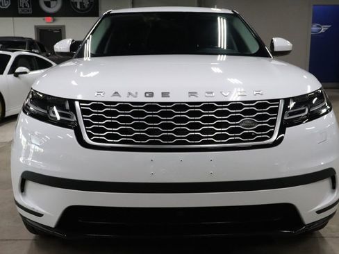 Used 2018 Land Rover Range Rover Velar S image 8