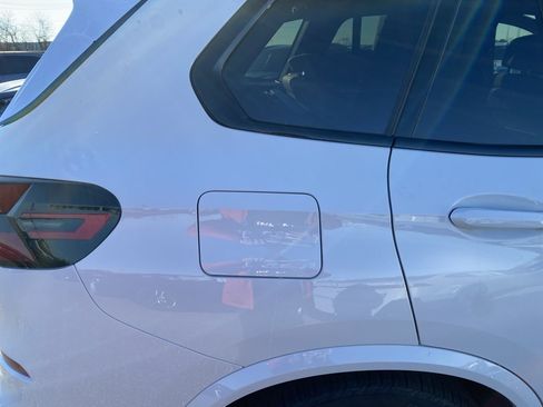 New 2026 BMW X5 xDrive50e image 15