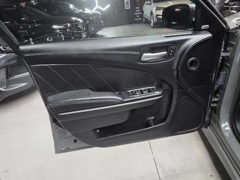 Used 2019 Dodge Charger Scat Pack w/ Plus Group RWD image 13