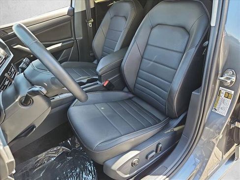 Used 2023 Volkswagen Jetta SE w/ Panoramic Sunroof Package FWD image 15