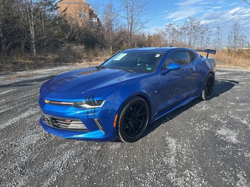 Used 2016 Chevrolet Camaro LT w/ RS Package image 4