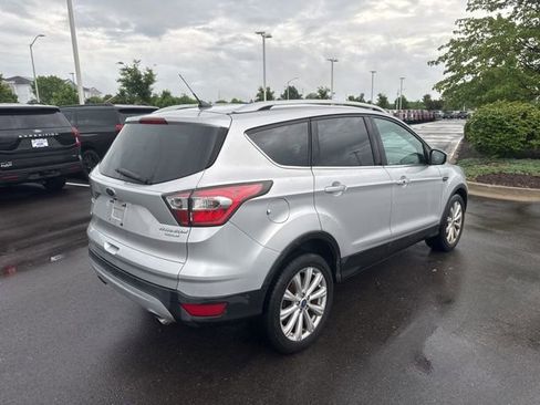Used 2017 Ford Escape Titanium w/ Equipment Group 301A FWD image 4