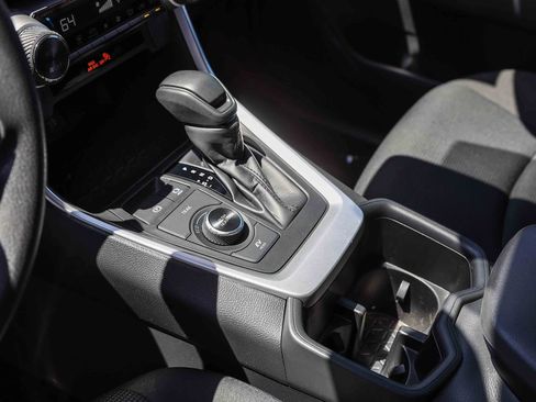 Certified 2025 Toyota RAV4 LE AWD/4WD image 20