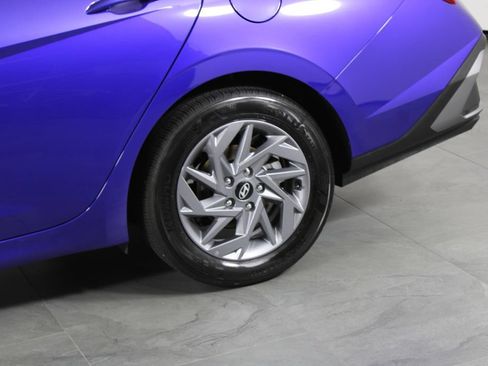 Certified 2026 Hyundai Elantra Hybrid FWD image 15