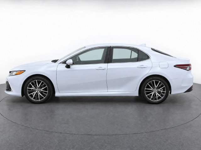 Used 2022 Toyota Camry XLE w/ Protection Package (Q2) (TMS) FWD image 6