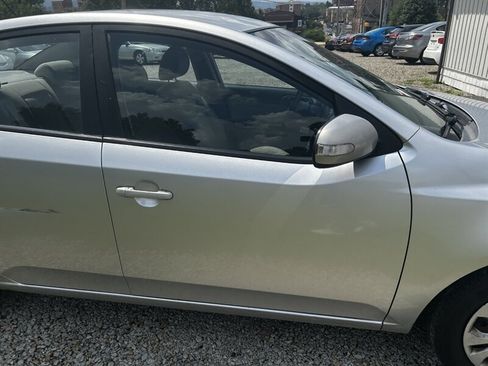 Used 2010 Kia Forte EX FWD image 20