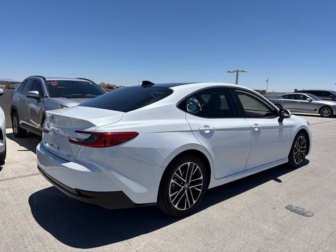 Used 2025 Toyota Camry XLE w/ Premium Package FWD image 2