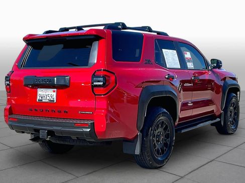 Certified 2025 Toyota 4Runner TRD Off-Road Premium AWD/4WD image 12