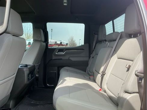 Used 2025 Chevrolet Silverado 1500 LT Trail Boss w/ Convenience Package II image 35