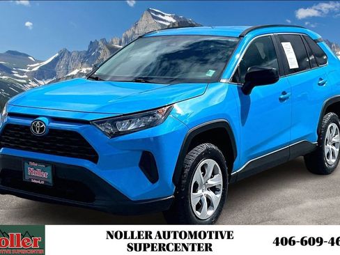 Used 2021 Toyota RAV4 LE w/ Carpet Mat Package (TMS) AWD/4WD image 1