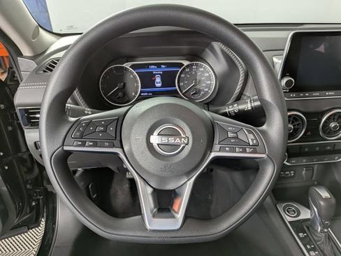 Used 2024 Nissan Sentra SV FWD image 15