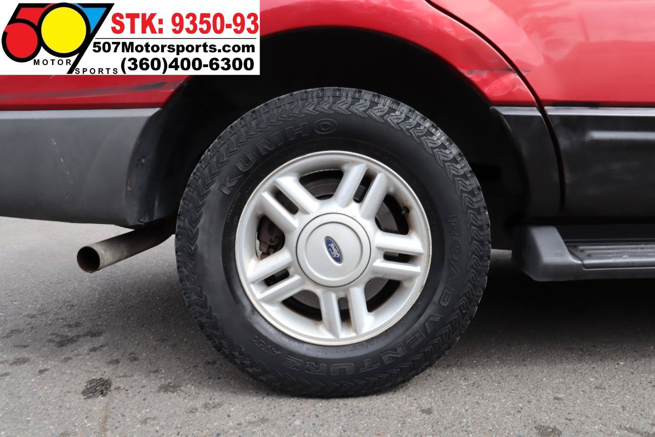 Used 2003 Ford Expedition XLT AWD/4WD image 22
