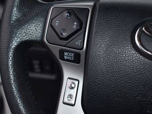 Used 2022 Toyota 4Runner SR5 image 15