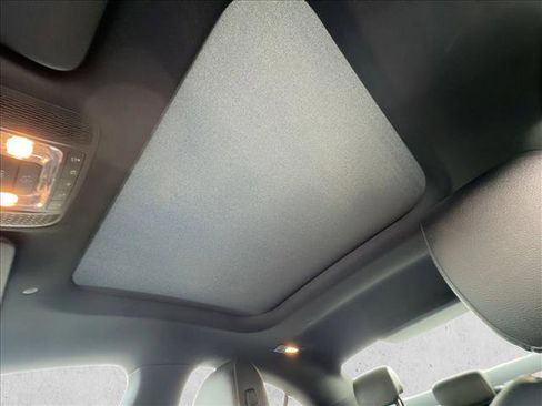 Used 2025 Mercedes-Benz CLA 250 4MATIC image 16