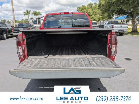 Used 2019 Nissan Frontier SL RWD image 11