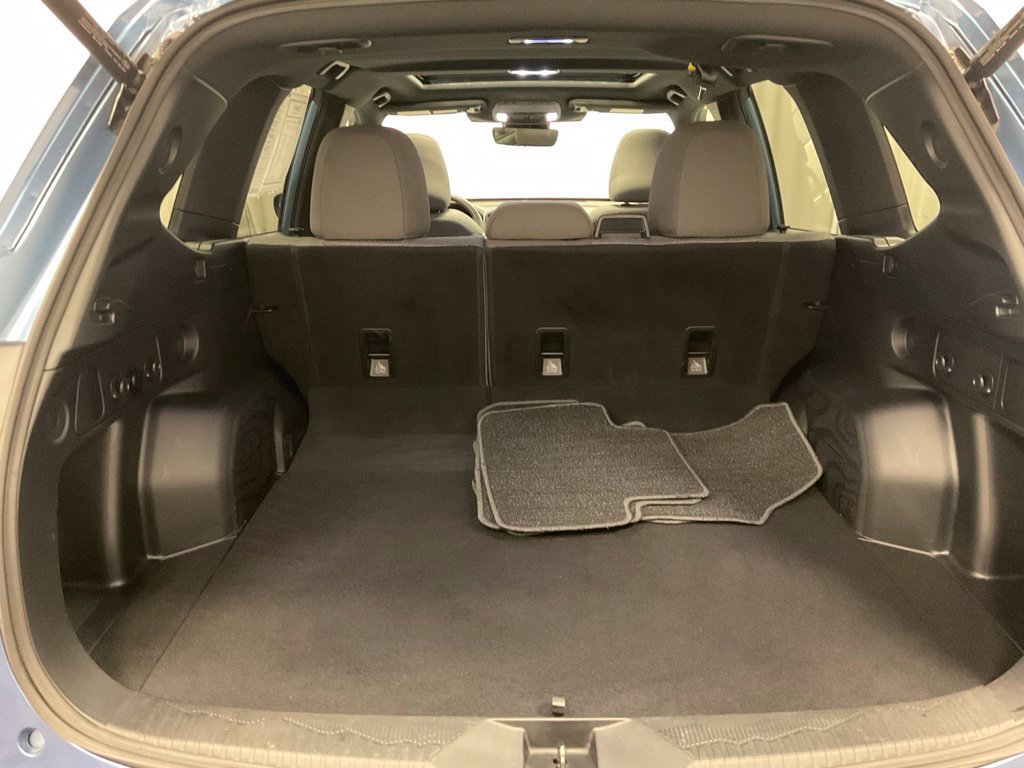 Used 2025 Subaru Forester Premium AWD/4WD image 28