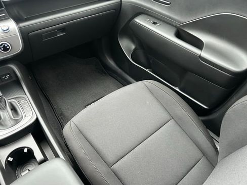 New 2026 Hyundai Kona SE AWD/4WD image 13