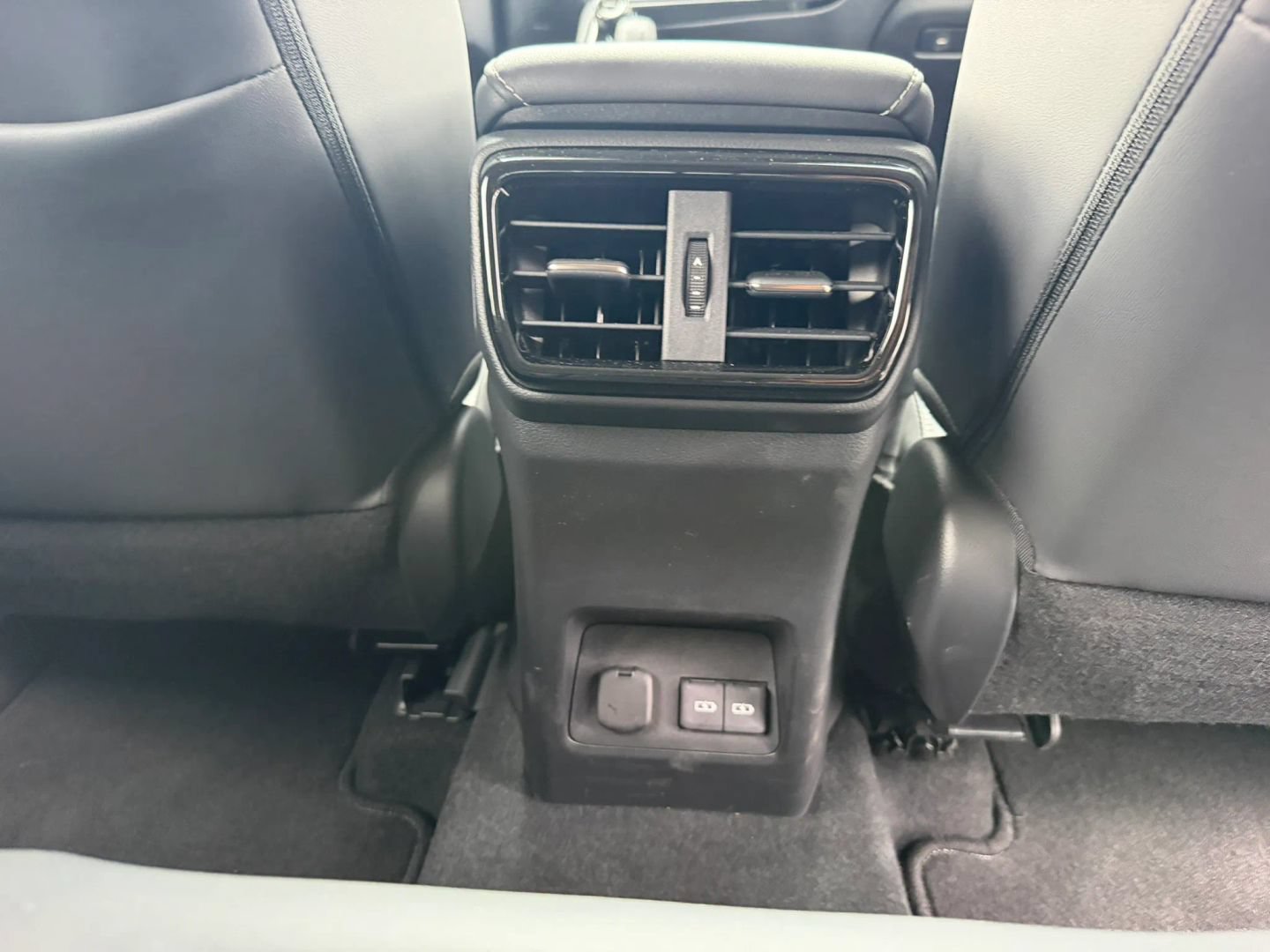 Used 2025 Lexus NX 350h AWD w/ Cold Area Package image 31