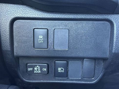 Used 2021 Toyota Tacoma SR image 18