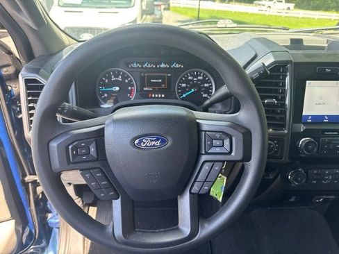 Certified 2022 Ford F250 XLT w/ XLT Premium Package AWD/4WD image 16