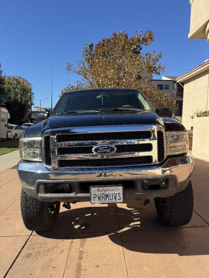Used 2000 Ford Excursion XLT RWD image 2