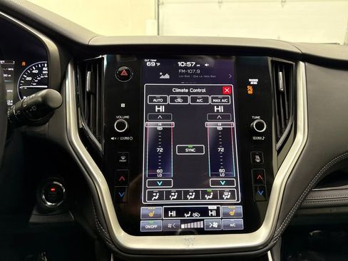 Certified 2022 Subaru Outback Limited image 22