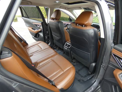 Used 2021 Subaru Outback Touring XT image 25