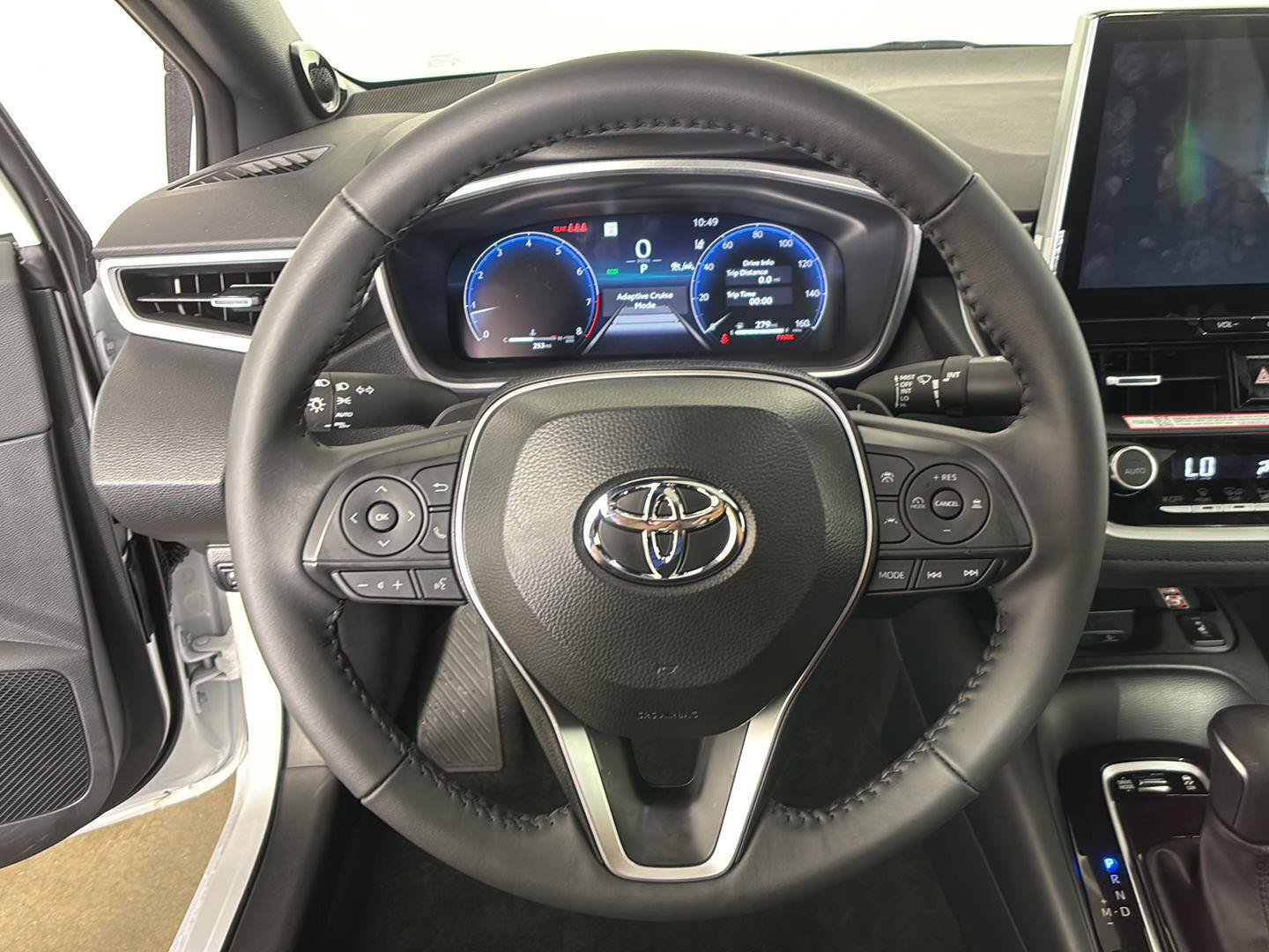 Used 2026 Toyota Corolla XSE FWD image 30