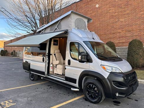 Used 2023 RAM ProMaster 3500 w/ Premium Convenience Group (B) FWD image 51
