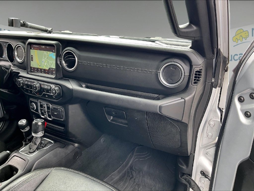 Used 2022 Jeep Gladiator Overland w/ Popular Equipment Package AWD/4WD image 12