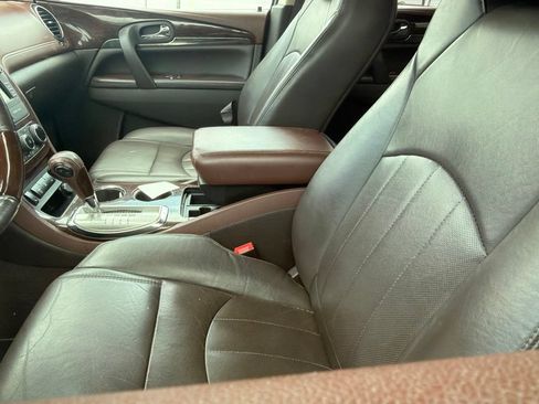 Used 2014 Buick Enclave Leather FWD image 5