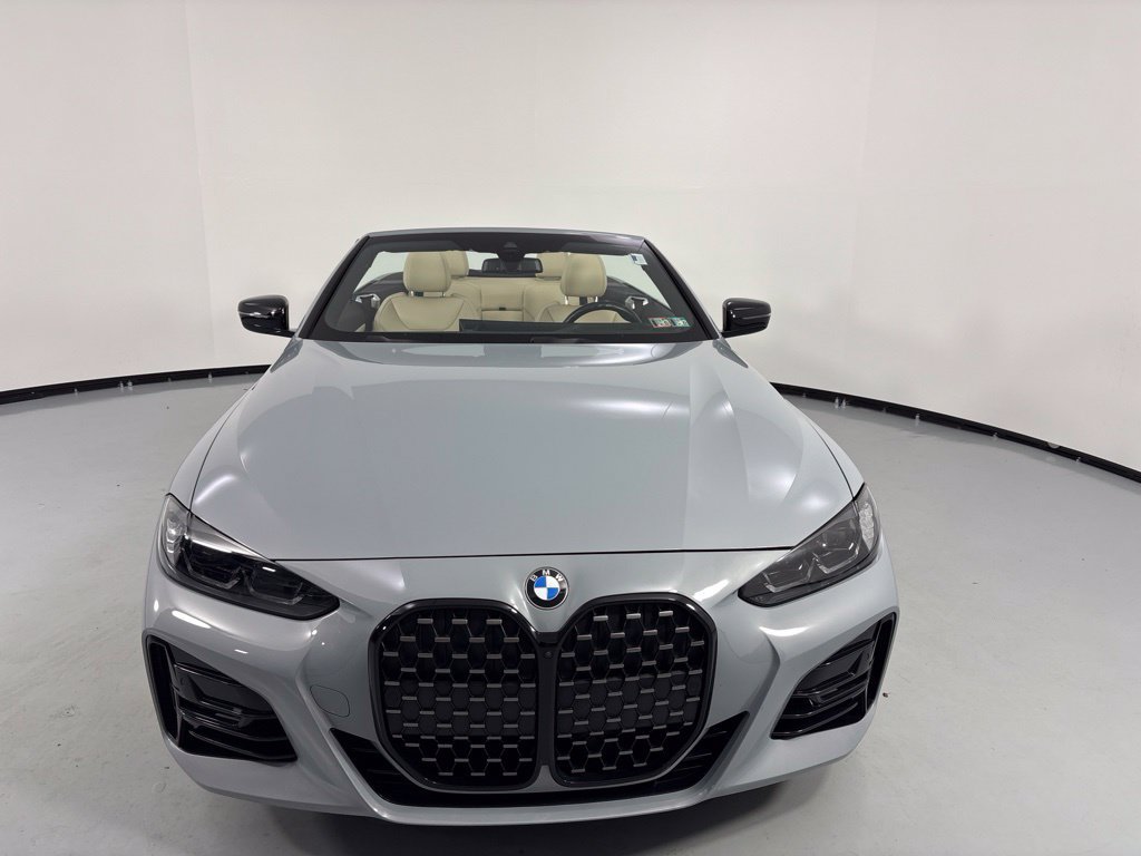 Certified 2024 BMW 430i xDrive Convertible w/ M Sport Package AWD/4WD image 3