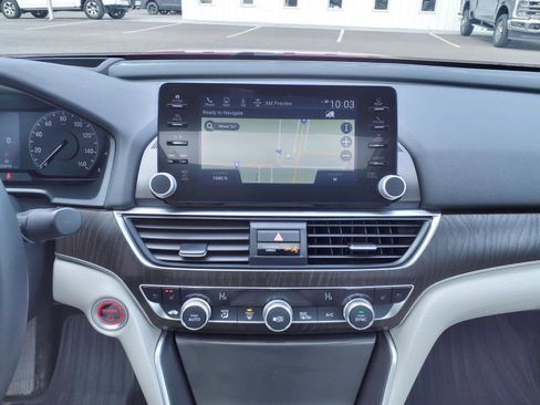 Used 2022 Honda Accord Touring image 19