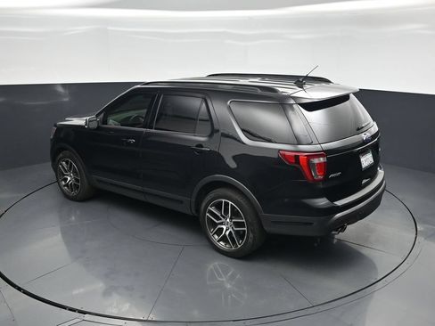 Used 2019 Ford Explorer Sport AWD/4WD image 44