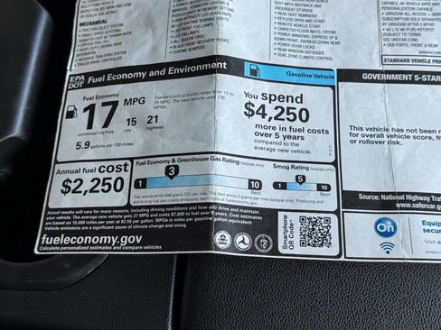 Used 2019 GMC Sierra 1500 SLT w/ SLT Premium Package image 42