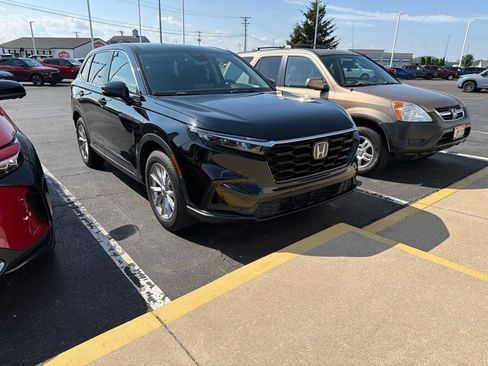 Used 2024 Honda CR-V EX image 8