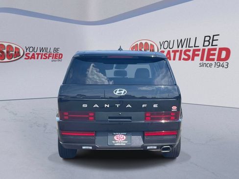 Used 2024 Hyundai Santa Fe SE AWD/4WD image 7