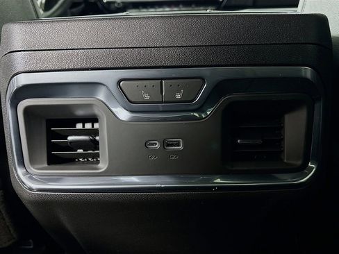 New 2026 Chevrolet Silverado 3500 LTZ w/ LTZ Premium Package image 27