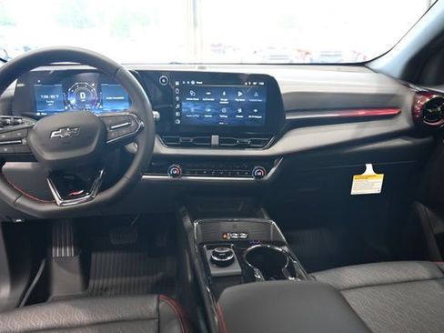 New 2027 Chevrolet Equinox RS w/ Safety and Technology Package AWD/4WD image 12
